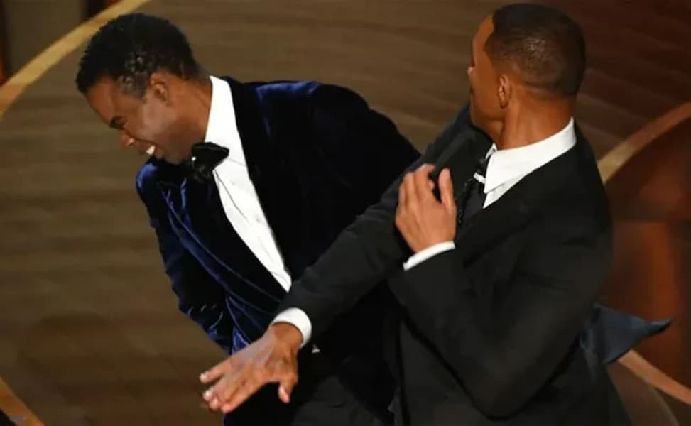 Will Smith Slapping Chris Rock blank meme template